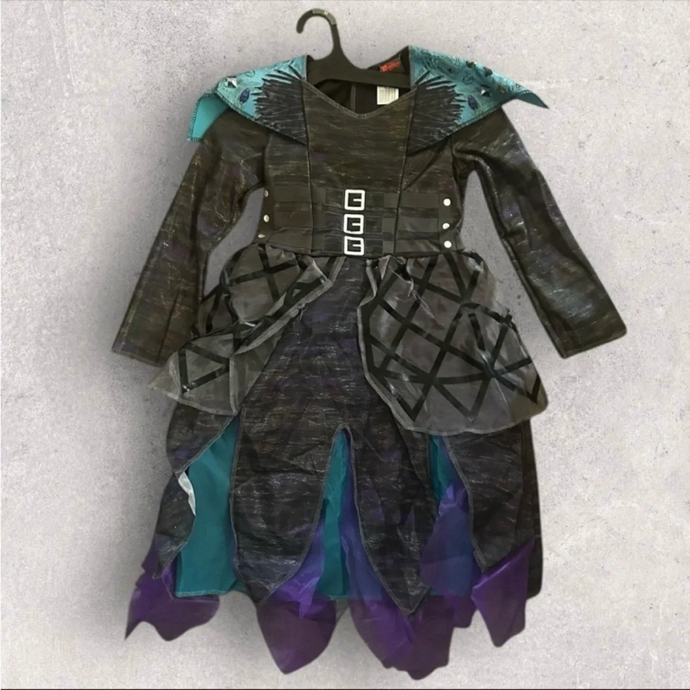 NEW Disney Descendants Uliana kids Costume Size Medium (7-8) - Picture 2 of 6